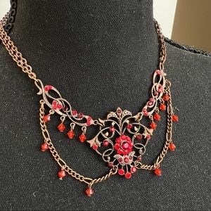 Vintage Victorian-Style Garnet  coloredNecklace